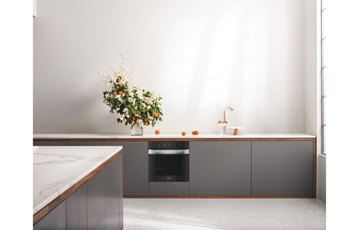 Miele H2860B BuiltIn Single Electric Fan Oven Obsidian Black Glass w/Clean Steel Empire Electro