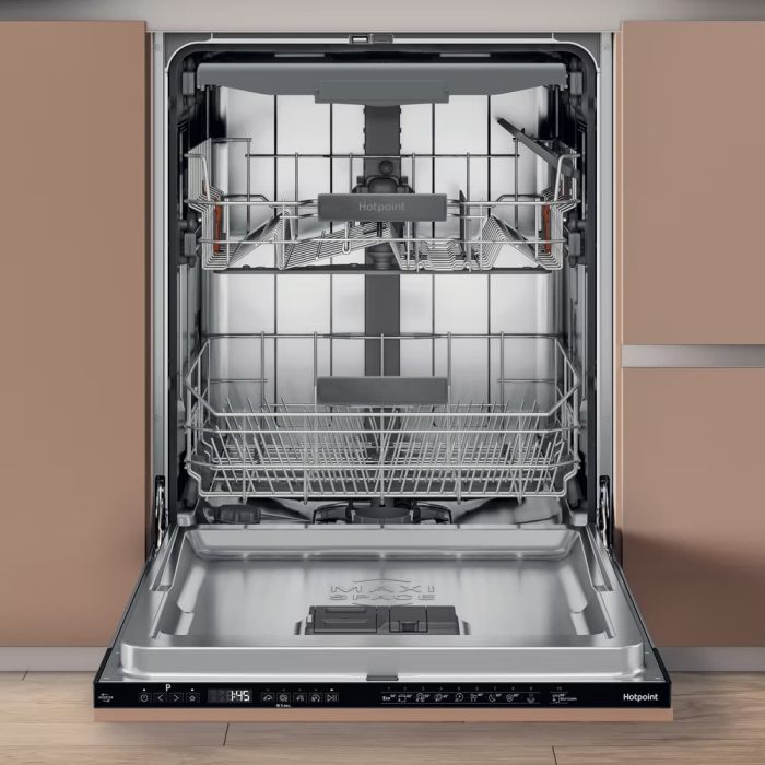Hotpoint H7IC16M6UK Integrated Dishwasher – 16 Place Settings – Black 2