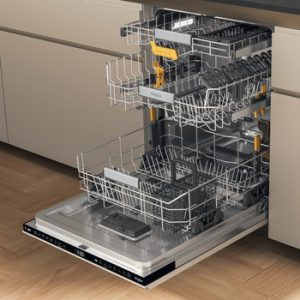 Whirlpool W8IA15M3TUUK Fully Integrated Dishwasher – 15 Place Settings – Black 1